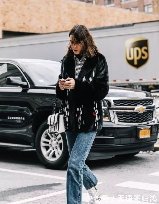 保暖|今年穿会“1+1”叠穿法则，活该你那么好看！