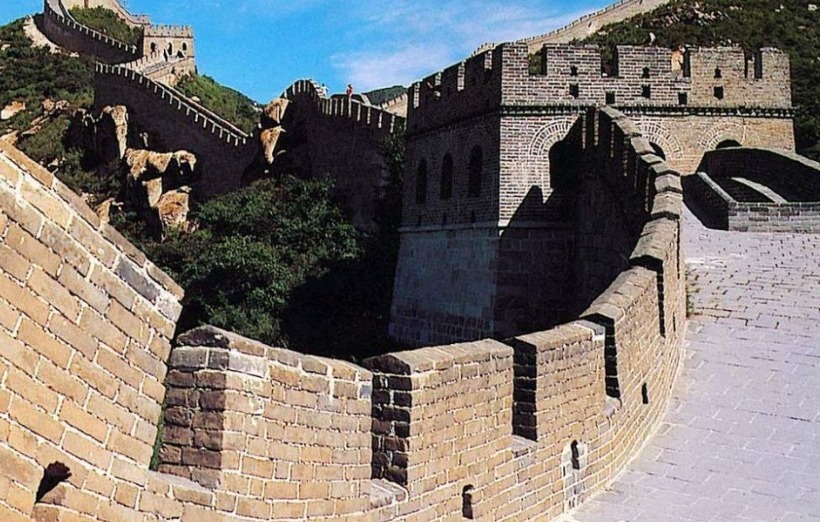 中年|长城看起来那么矮，凭什么能阻挡敌人？看完佩服古人的聪明才智！