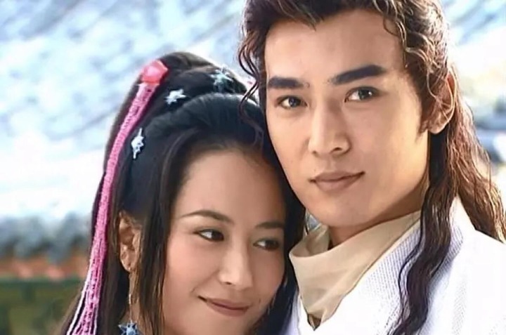 李寻欢!李寻欢身上到底有多少把飞刀?飞刀扔一个不就浪费一个吗?