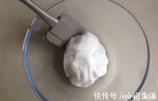 红薯浑身都是宝,教你新做法,不油炸不水煮,轻松减肥又好吃!