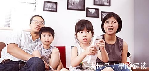 肚子疼|6岁女孩肚子疼,却说里面养了“宝贝”,送医检查后妈妈红了眼眶