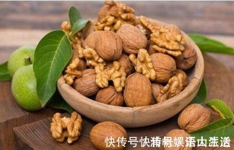 核桃|天然“维生素E”找到了,女人多吃,美白淡斑,50岁仍年轻