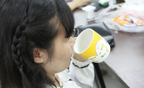 身体|无论男女,每天睡前坚持做深蹲,过段时间身体会变成什么样?