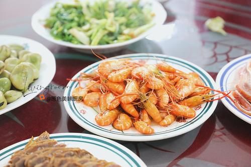  2021大年夜，我家的年夜饭，粗茶淡饭也好吃