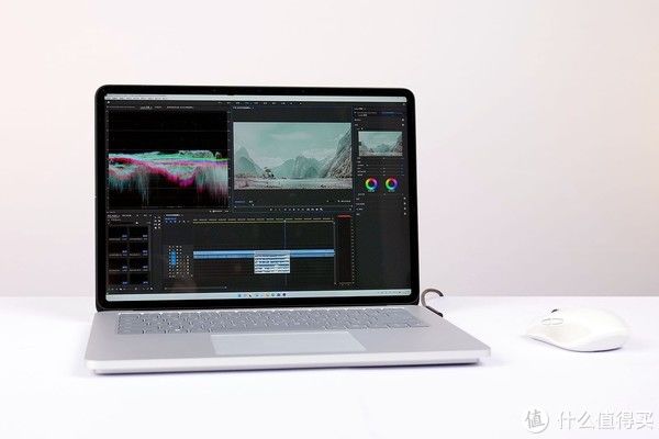 笔记本|家族新品创设先锋 微软Surface Laptop Studio评测