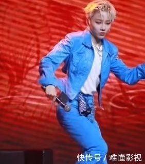 popping 现场表演的刘雨昕跳popping太燃了,什么时候的女孩都美