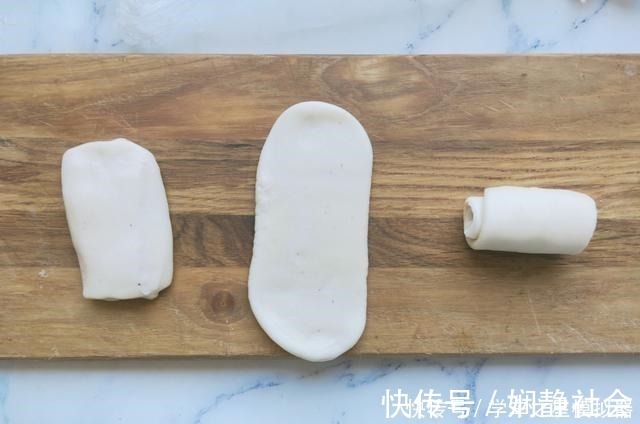 我家酥饼5年来从不用买,外酥里糯,放3天也不硬,比买的香