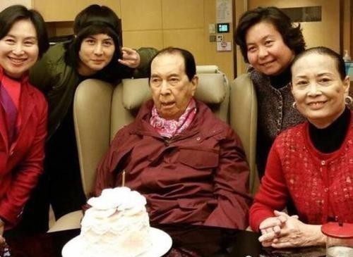 澳门|为什么澳门赌王何鸿燊能娶四个老婆?