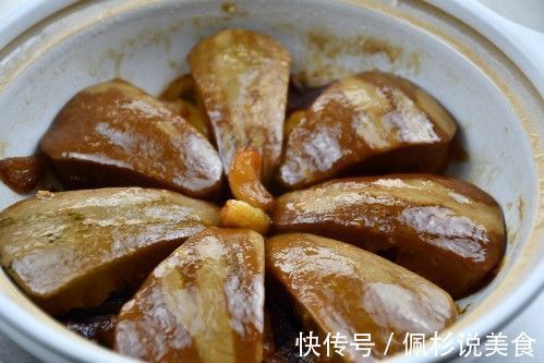 南瓜又有新做法,不蒸不炸,甜香软糯,孩子隔三差五就馋它!