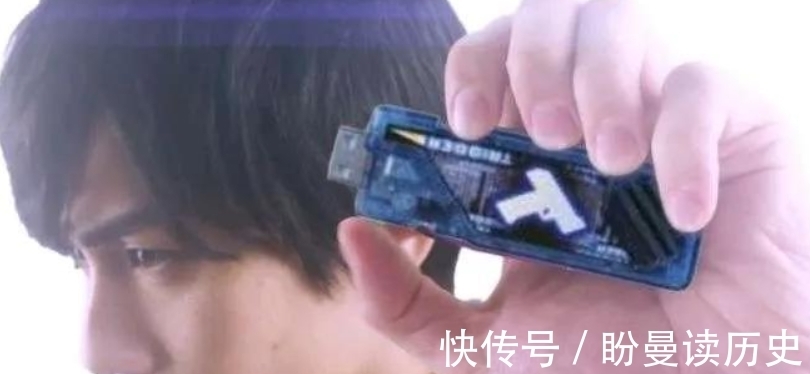 特利迦|特利迦:到底属不属于人造奥特曼,会不会和迪迦的理念背道而驰?