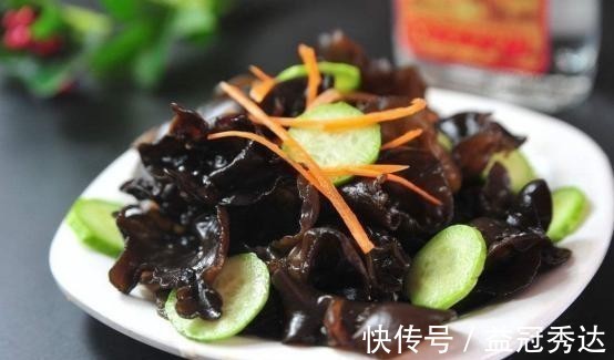 卷心菜|91岁院士研究血脂50年,提醒:3种食物会打垮高血脂“因子”