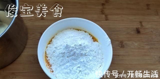 纯牛奶|街头卖得很火的「粑粑糕」,原来是这么做的,你也能轻松学会