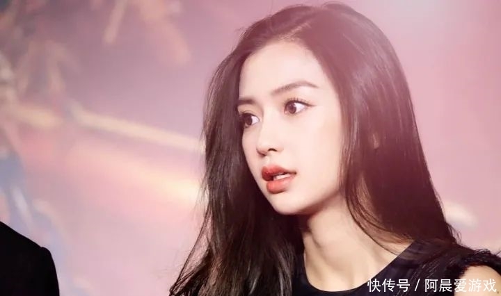 跑男|baby或将退出跑男,经纪人发文表达不满,上演现实版墙倒众人推