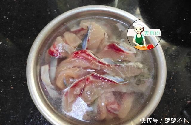 鱼鲜香|这菜蒸一蒸，5分钟就上桌，鲜美到流口水，低脂营养高，家人爱吃