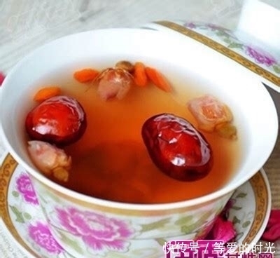 生姜、枸杞、红枣、一起泡水喝有什么功效?