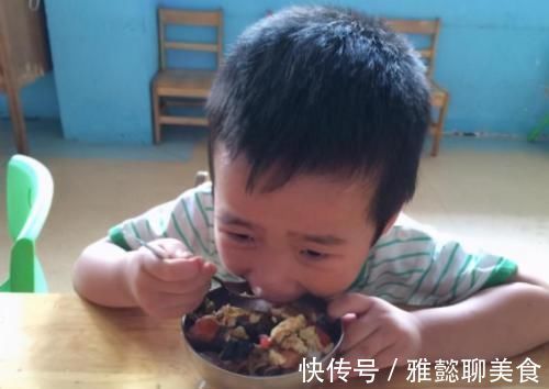 孩子|8岁男童半年长10公分,儿科主任:这个习惯太好了,家长们试试