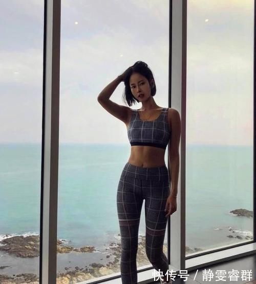 健身值得热爱,26岁女孩坚持健身12年,时间回报她的是完美的身材