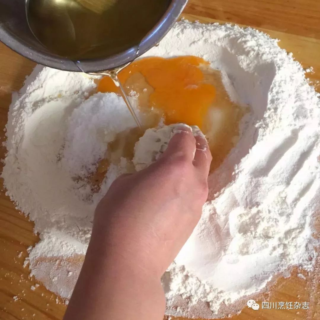 3步详解发面步骤VS名小吃搓绳麻花制作方法~