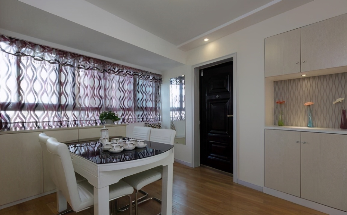 新房|晒晒婆婆全程装修的新房,以为是简约风,进门参观后哭笑不得