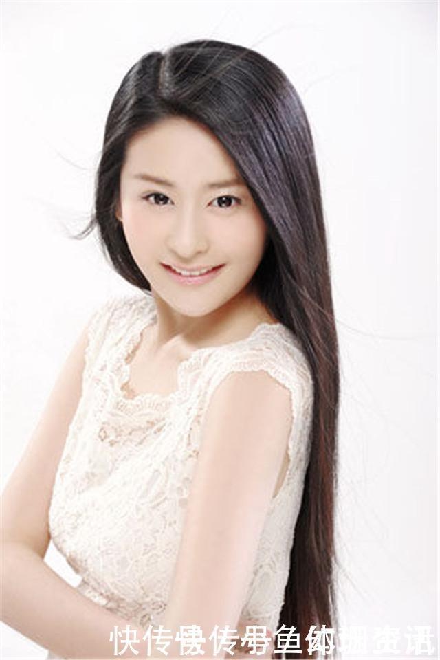 发量|脸上有这3个“特征”的女生,就放弃黑长直吧!短发更年轻上档次