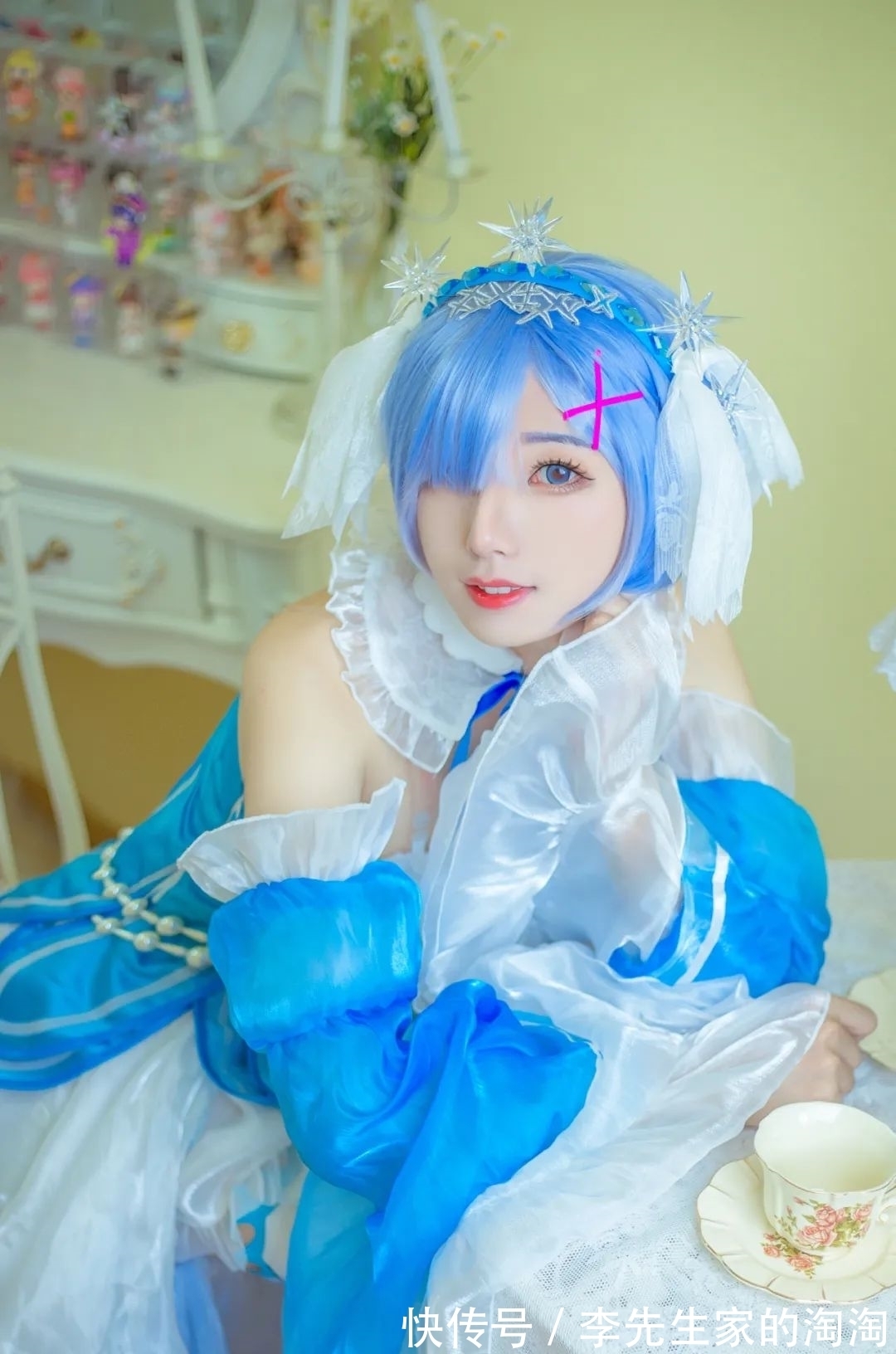 蕾姆|cos:蕾姆冰晶礼服cos正片@彩奈