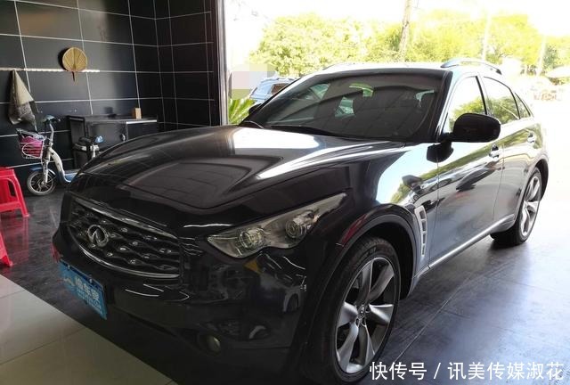 变形|报价15万的英菲尼迪FX35,内饰破烂大梁变形,妹子敢上车?