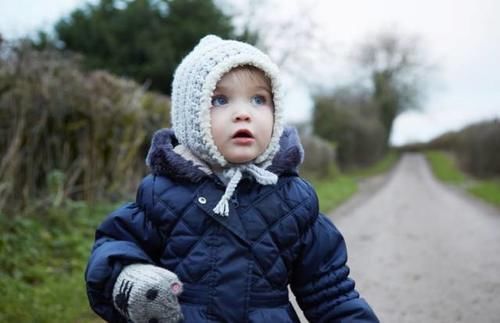 御寒|腊月寒冬给娃选顶舒适的帽子,是门技术活?三个因素,宝妈要考虑