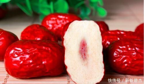 红枣加“它”泡一泡，连喝7天，帮身体换换血，血管越来越干净