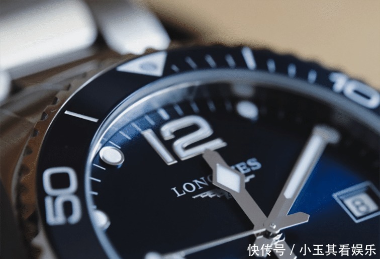 蓝盘|男士夏季休闲表豪华优选方案,亲民浪琴用途广,职场型男必备腕表
