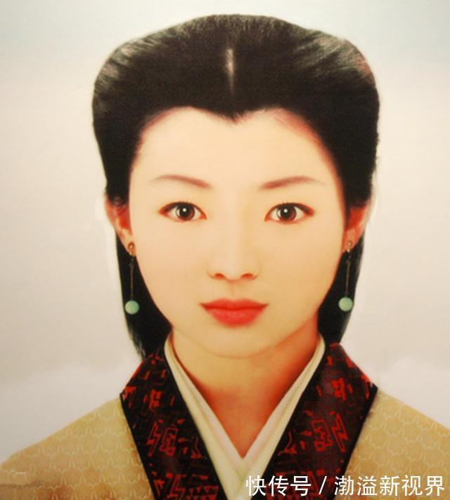 凌惠平#工地施工时,突然挖出了一具女尸,经历了两千年尸体竟然还有弹性