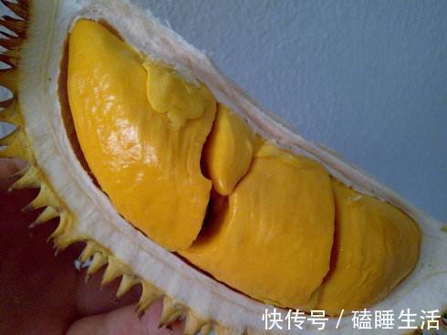 食物|月经量少,多吃5样重口味食物,排污血、养子宫,预防妇科炎症