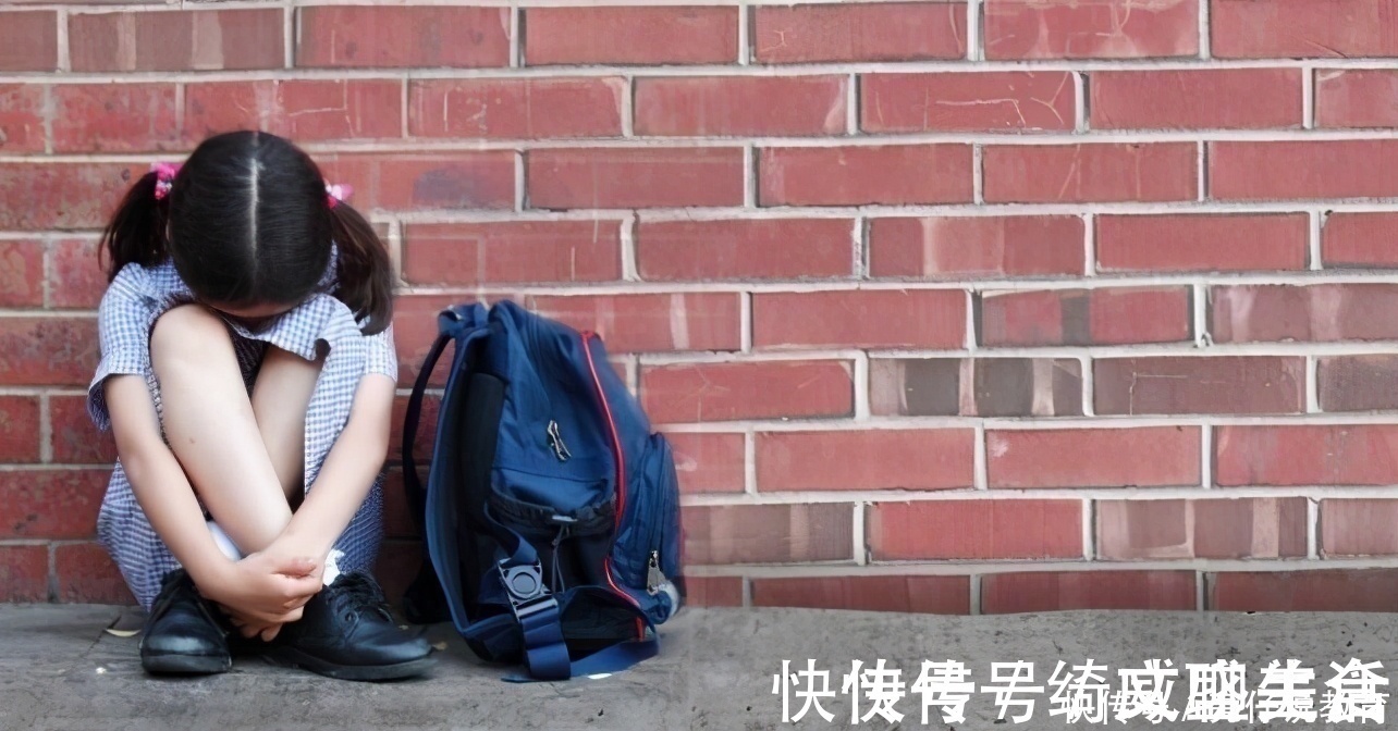 奇奇|男孩在学校受欺负还手,却被班主任罚写检讨,宝妈的做法亮了