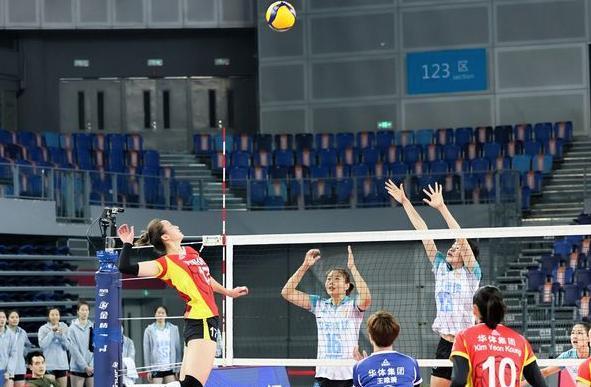 蔡斌|排超两位16+小将太牛了!将奥运会MVP拦下场,打爆中国女排国手