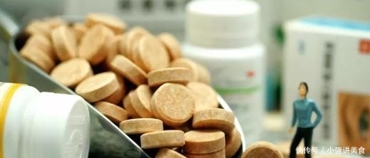 标准表|2020年儿童身高标准表!5岁要超过105cm,你家孩子达标吗?