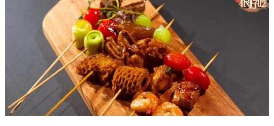 弹幕|《听说很好吃》“火箭少女101”解散后再合体，弹幕都炸开了！