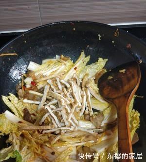 下饭的素菜菜谱,干锅娃娃菜,简单美味营养,吃了还想吃,超下饭