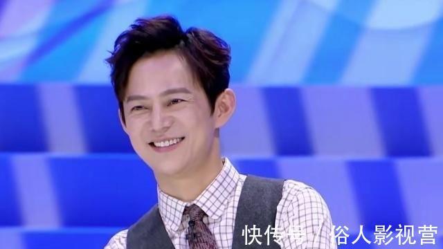 高贵妃|《演员的品格》相比年轻的演员,何炅周冬雨等评委的捧场演技更高