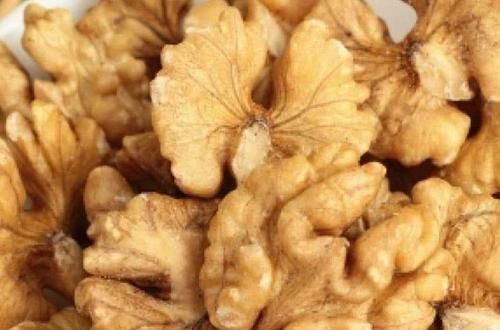 酸枣仁|藏在身边的天然“催眠药”，睡前喝一杯，让你一夜好梦自然醒