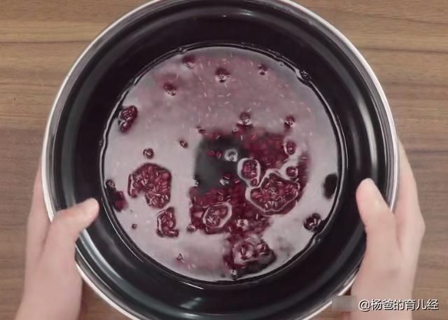 分享一款孩子爱吃的红豆松糕,香甜味美,松软营养,好吃又解馋