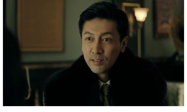 《前行者》收官,4个细节,开放式结局“穿帮了”