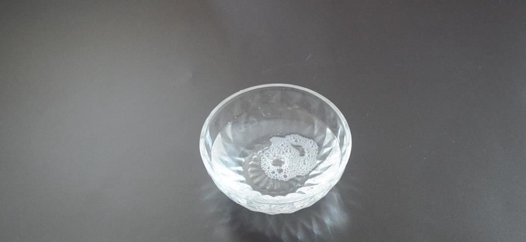 花露水倒进洗衣液里太实用了, 可惜很多人还不知道, 学会受用一生