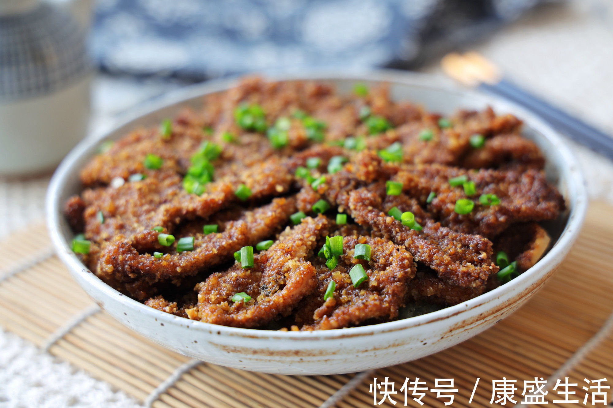 蛋清|鸡胸肉还可以这样吃，不用一滴油，上锅蒸一蒸健康美味两不误