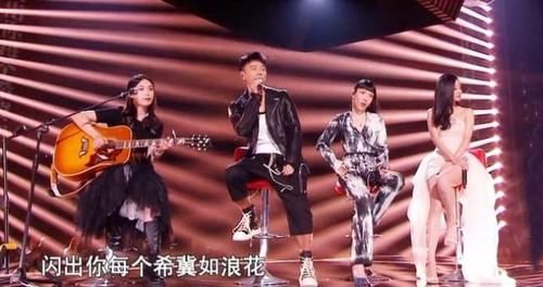 王靖雯|李克勤曝《好声音》决赛前，叫伍珂玥贺三出去聚餐被拒，理由超搞笑