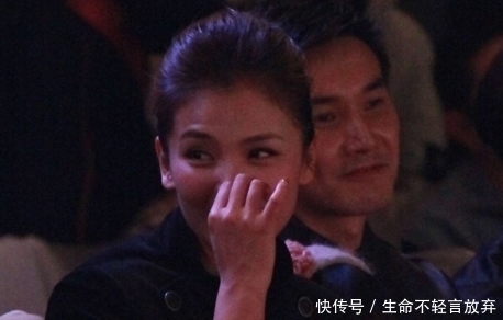 小君|从小爱“挖鼻孔”的孩子,长大几乎逃不过这3种结局,父母别忽视