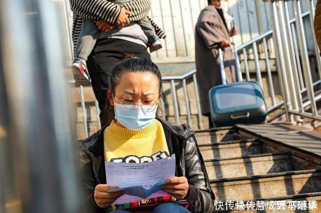 妈妈|“爸爸去了天堂,别让妈妈听见”,6岁女孩懂事得让人心碎