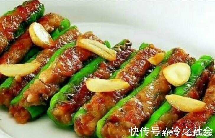 一道百吃不腻的家常菜，色香味俱全，用来招待客人也非常的好