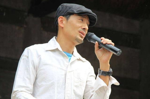 89歲郭蘭英的愛徒，從年入千萬到人人唾罵，放羊娃阿寶做了什么