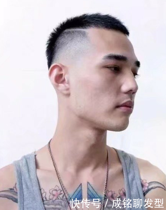 “短毛寸”与“长毛寸”的区别,不在于头顶长短,取决于你的脸型