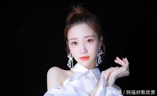 期节目中|本想在《蒙面舞王》秀腿,没想到全被张纯烨抢了风头