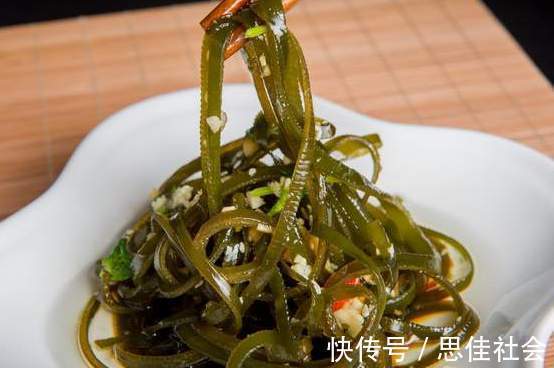 小米辣|凉拌海带丝有窍门，做好2步，海带丝酸辣开胃，好吃还不腥